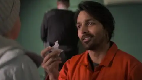 Still 2 of SAVi (2024) WEB-DL [Hindi DD5.1] 1080p 720p & 480p [x264/HEVC]