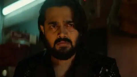 Still 1 of Taaza Khabar (Season 2) WEB-DL [Hindi DD5.1] 4K 1080p 720p & 480p [x264/10Bit-HEVC] HD | ALL Episodes [HotStar Series]