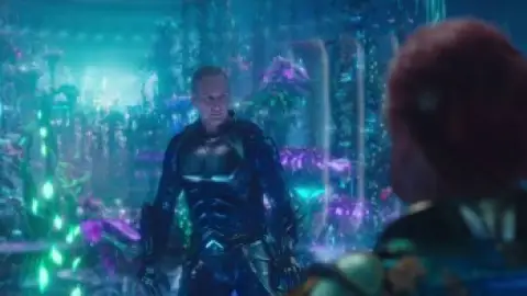 Still 3 of Aquaman (2018) IMAX BluRay [Hindi (ORG 5.1) & English] 1080p 720p & 480p Dual Audio [x264/10Bit-HEVC]