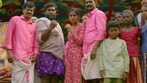 Still 4 of Pennum Porattum (2026) WEB-DL [Hindi (DD5.1) & Malayalam] 1080p 720p & 480p Dual Audio [x264/HEVC]