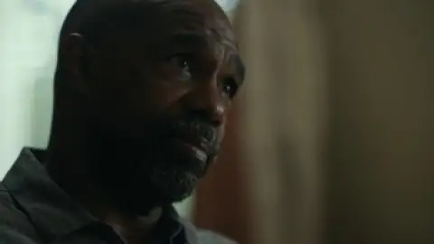 Still 2 of Mayor of Kingstown (Season 2) WEB-DL [English DD5.1] 4K 1080p 720p & 480p [x264/ESubs]