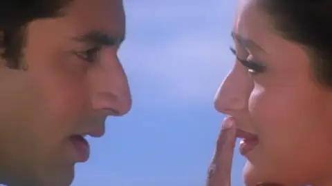 Still 3 of Main Prem Ki Diwani Hoon (2003) WEB-DL [Hindi DD2.0] 1080p 720p & 480p [x264/HEVC]