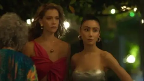 Still 4 of Fake Profile (Season 2) WEB-DL [Hindi (ORG 5.1) & English] 1080p 720p & 480p [x264/10Bit-HEVC] | [ALL Episodes] | NF Series
