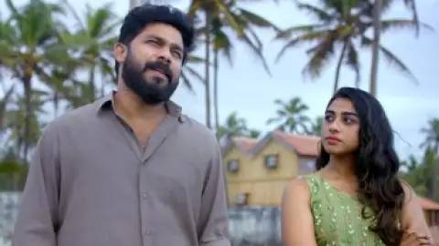Still 3 of Madhuvidhu (2026) DS4K WEB-DL [Hindi (DD5.1) & Malayalam] 4K 1080p 720p & 480p Dual Audio [x264/10Bit-HEVC]