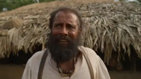 Still 4 of Thangalaan (2024) WEB-DL [Hindi (ORG 5.1) & Tamil] 4K 1080p 720p & 480p Dual Audio [x264/10Bit-HEVC]
