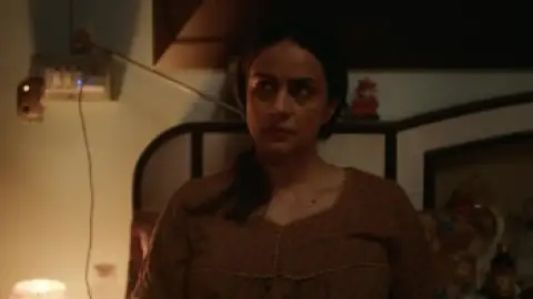 Still 3 of Paatal Lok (Season 2) WEB-DL [Hindi DD5.1] 4K 1080p 720p & 480p [x264/HEVC] HD | ALL Episodes [PrimeVideo Series]