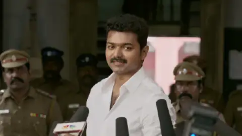 Still 2 of Mersal (2017) UNCUT WEB-DL [Hindi (DD5.1) & Tamil] 1080p 720p & 480p Dual Audio [x264/10Bit-HEVC]