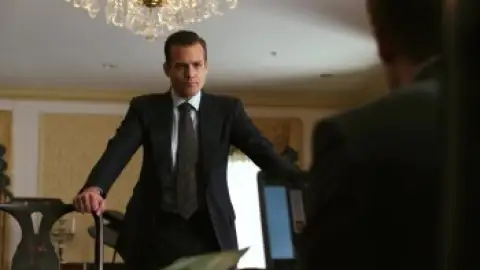 Still 4 of Suits (Season 1) BluRay [Hindi (ORG 2.0) & English] 1080p 720p & 480p [x264/HEVC] | [ALL Episodes]