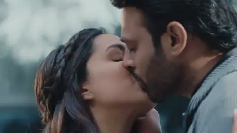 Still 8 of Saaho (2019) DS4K WEB-DL [Hindi DD5.1] 4K 1080p 720p & 480p [x264/HEVC]