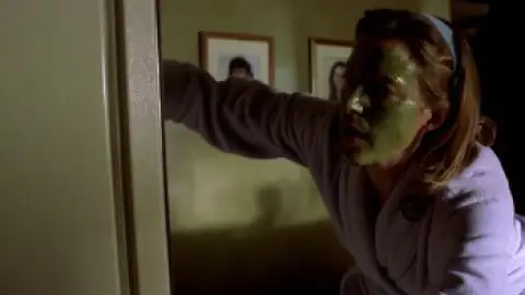 Still 3 of Breaking Bad (Season 2) BluRay [Hindi (ORG DD2.0) & English 5.1] 1080p 720p & 480p [x264/10Bit-HEVC] | TVSeries [ALL Episodes]