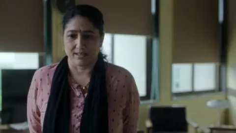 Still 4 of Daldal (Season 1) WEB-DL [Hindi DD5.1] 4K 1080p 720p & 480p [x264/HEVC] HD | ALL Episodes [PrimeVideo Series]