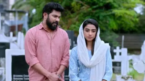 Still 5 of Madhuvidhu (2026) DS4K WEB-DL [Hindi (DD5.1) & Malayalam] 4K 1080p 720p & 480p Dual Audio [x264/10Bit-HEVC]