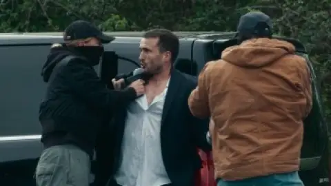 Still 1 of Carjackers (2025) WEB-DL [Hindi (ORG 5.1) & English] 4K 1080p 720p & 480p Dual Audio [x264/10Bit-HEVC]