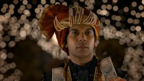 Still 6 of Bhool Chuk Maaf (2025) DS4K WEB-DL [Hindi DD5.1] 4K 1080p 720p & 480p [x264/10Bit-HEVC]