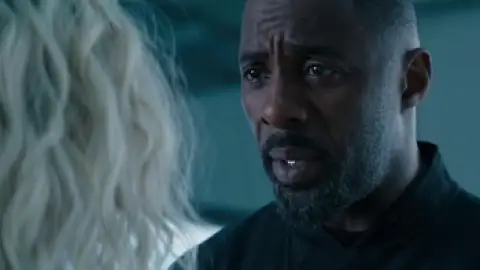 Still 3 of Fast & Furious Presents: Hobbs & Shaw (2019) BluRay [Hindi (DD5.1) & English] 1080p 720p & 480p Dual Audio [x264/10Bit-HEVC]