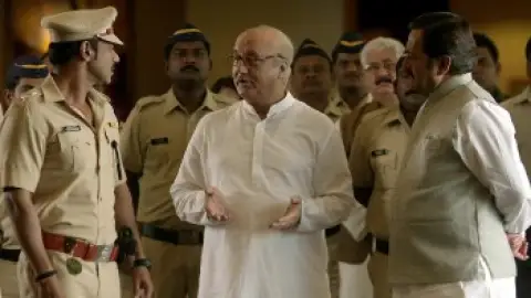 Still 2 of Singham Returns (2014) BluRay [Hindi DD5.1] 1080p 720p & 480p [x264/HEVC]