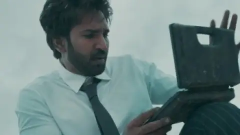 Still 5 of Drive (2025) WEB-DL [Hindi (DD2.0) & Telugu] 1080p 720p & 480p Dual Audio [x264/HEVC]