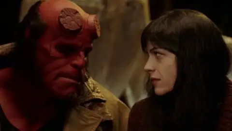 Still 5 of Hellboy (2004) DIRECTOR CUT BluRay [Hindi (ORG 5.1) & English] 4K 1080p 720p & 480p Dual Audio [x264/10Bit-HEVC]