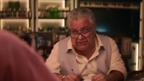 Still 4 of Single Papa (Season 1) WEB-DL [Hindi DD5.1] 4K 1080p 720p & 480p [x264/HEVC] HD | ALL Episodes [NF Series]