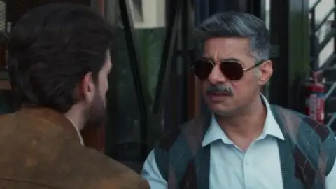 Still 5 of Ek Chatur Naar (2025) WEB-DL [Hindi DD5.1] 4K 1080p 720p & 480p [x264/HEVC]