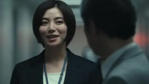Still 2 of Tokyo Swindlers (Season 1) WEB-DL [Hindi (ORG 5.1) & English] 1080p 720p & 480p [x264/VP9] | [ALL Episodes] | NF Series
