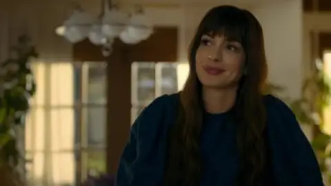 Still 1 of The Idea of You (2024) WEB-DL [Hindi (ORG 5.1) + English] 1080p 720p & 480p Dual Audio [x264/10Bit-HEVC]