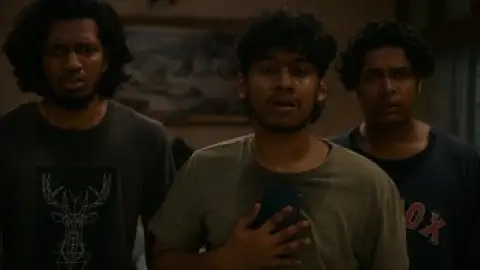 Still 7 of Aavesham (2024) UNCUT WEB-DL [Hindi (ORG-DD5.1) & Malayalam] 4K 1080p 720p & 480p Dual Audio [x264/10Bit-HEVC] HD