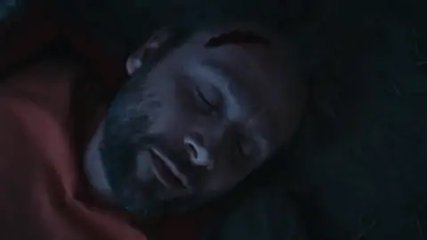 Still 1 of Sleeping Dog (Season 1) WEB-DL [Hindi 5.1 & English] 1080p 720p & 480p [x264/HEVC] | [ALL Episodes] NF Series