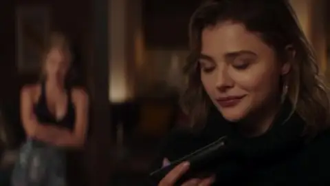 Still 1 of Greta (2018) BluRay Dual Audio [Hindi DD5.1 & English] 1080p / 720p / 480p x264 HD