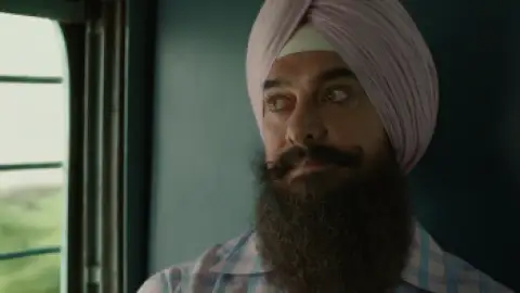 Still 1 of Laal Singh Chaddha (2022) WEB-DL [Hindi DD5.1] 1080p 720p & 480p [x264/HEVC] ESubs