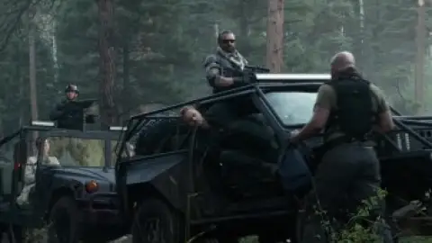 Still 7 of Logan (2017) BluRay [Hindi (ORG 5.1) & English] 4K 1080p 720p & 480p Dual Audio [x264/10Bit-HEVC]