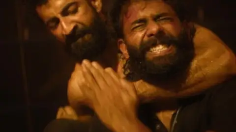 Still 6 of Chatha Pacha: The Ring of Rowdies (2026) WEB-DL [Hindi (DD5.1) & Malayalam] 4K 1080p 720p & 480p Dual Audio [x264/10Bit-HEVC]