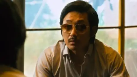 Still 2 of Nameless Gangster (2012) BluRay [Hindi (DD2.0) & Korean] 4K 1080p 720p & 480p Dual Audio [x264/10Bit-HEVC]