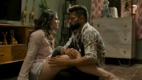 Still 5 of Double iSmart (2024) WEB-DL [Hindi (DD5.1) & Telugu] 1080p 720p & 480p Dual Audio [x264/HEVC]