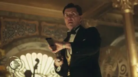 Still 6 of Peaky Blinders (Season 2) BluRay [Hindi (DD2.0) & English] 1080p 720p & 480p [x264/10Bit-HEVC] | [ALL Episodes] | TV Series
