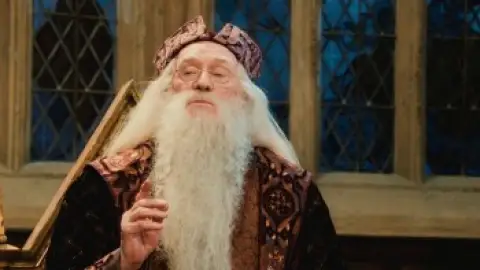 Still 6 of Harry Potter and the Philosopher’s Stone (2001) BluRay [Hindi (ORG 2.0) & English] 1080p 720p & 480p Dual Audio [x264/10Bit-HEVC]