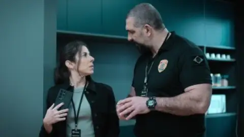Still 5 of Criminal Code (Season 2) WEB-DL [Hindi (DD5.1) & English] 1080p 720p & 480p [x264/10Bit-HEVC] | [ALL Episodes] | NF Series