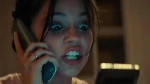 Still 1 of Scream (2022) BluRay [Hindi (DD5.1) & English] 1080p 720p & 480p Dual Audio [x264/10Bit-HEVC]