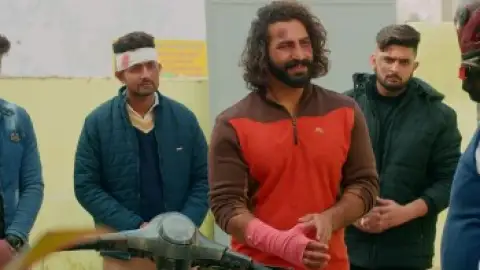 Still 4 of Kuriyan Jawan Bapu Preshaan (2021) WEB-DL [Punjabi DD2.0] 1080p 720p & 480p [x264/HEVC]
