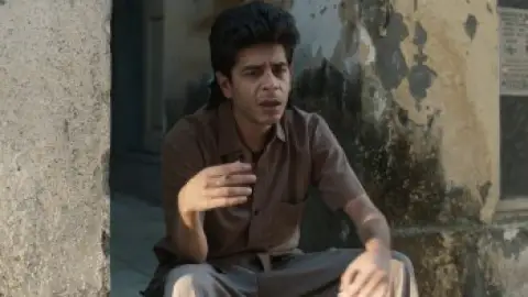 Still 2 of Superboys of Malegaon (2025) WEB-DL [Hindi DD5.1] 4K 1080p 720p & 480p [x264/HEVC]