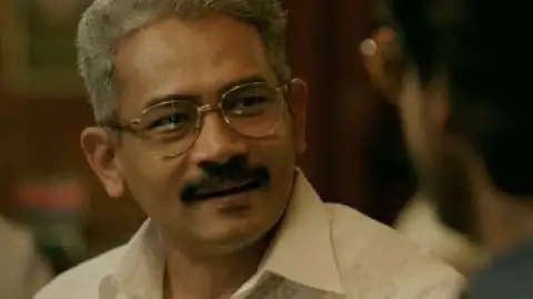 Still 1 of Raees (2017) BluRay [Hindi DD5.1] 1080p 720p & 480p [x264/10Bit-HEVC]