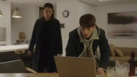 Still 5 of Something in the Rain (Season 1) WEB-DL [Hindi (ORG 2.0) & Korean] 1080p 720p & 480p [x264/HEVC] Dual Audio DD2.0