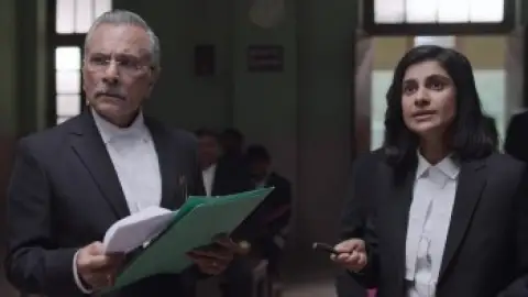 Still 7 of Court Kacheri (Season 1) WEB-DL [Hindi DD5.1] 4K 1080p 720p & 480p [x264/HEVC] HD | ALL Episodes [SonyLiv Series]