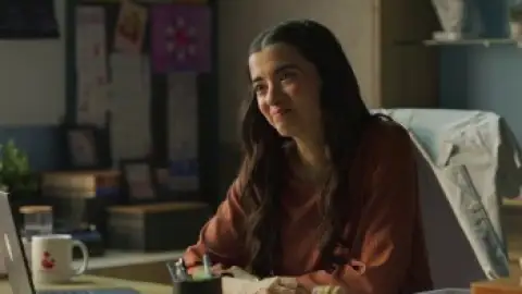 Still 5 of Who’s Your Gynac (Season 2) WEB-DL [Hindi (DD5.1)] 4K 1080p 720p & 480p [x264/ESubs] | PrimeVideo Series