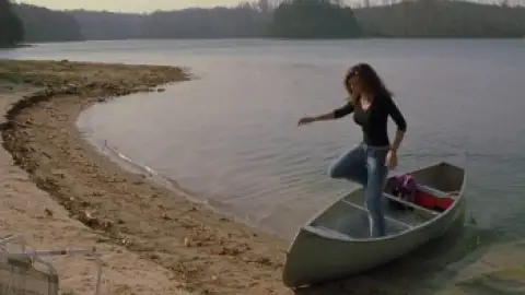 Still 3 of Cabin Fever (2002) UNRATED BluRay [Hindi (DD2.0) & English] 1080p 720p & 480p Dual Audio [x264/ESubs]