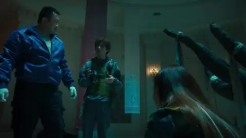 Still 1 of Holy Night: Demon Hunters (2025) WEB-DL [Hindi (DD2.0) & Korean] 1080p 720p & 480p Dual Audio [x264/10Bit-HEVC]