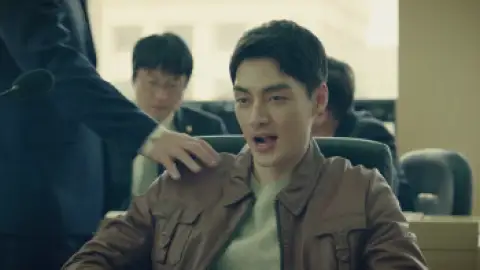 Still 6 of Man of Men (2019) WEB-DL [Hindi (ORG 2.0) + Korean] 1080p 720p & 480p Dual Audio [x264/HEVC]