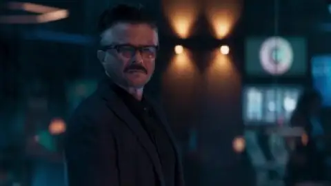 Still 2 of War 2 (2025) DS4K WEB-DL [Hindi DD5.1] 4K 1080p 720p & 480p [x264/HEVC]