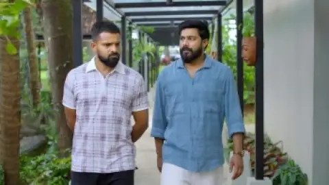 Still 2 of Madhuvidhu (2026) DS4K WEB-DL [Hindi (DD5.1) & Malayalam] 4K 1080p 720p & 480p Dual Audio [x264/10Bit-HEVC]