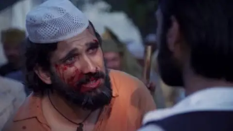 Still 4 of Partition (2007) WEB-DL [Hindi (DD2.0) & English] 1080p 720p & 480p Dual Audio [x264/10Bit-HEVC]
